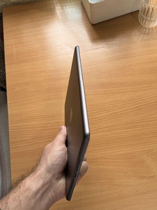 Ipad gen 7 10’2 32gb Space gray