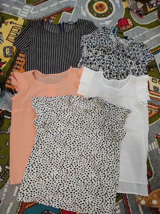 Отдам пакет вещей на девушку