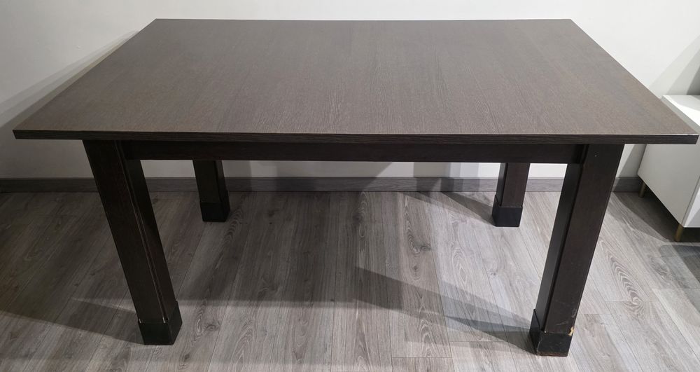 Mesa de jantar com 6 cadeiras