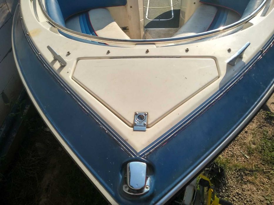 Катер Larson 18FT