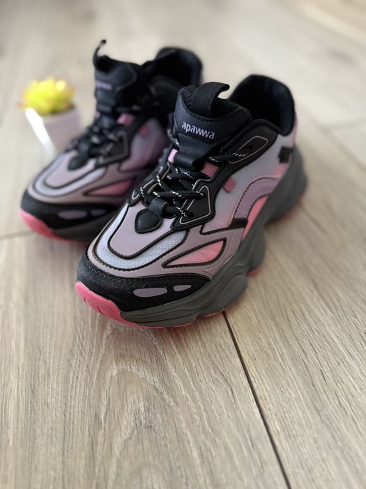 Кросівки для дівчинки Apawwa