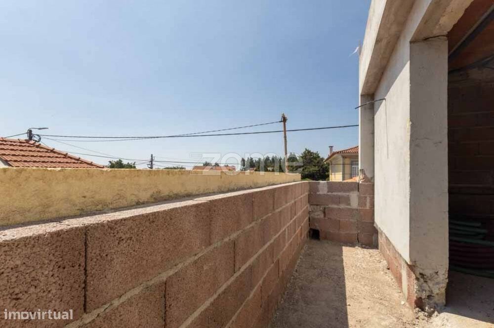 Duas Moradias T2 Duplex em Construção | Moreira da Maia