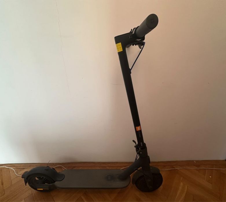 Xiaomi Mi Electric Scooter 3 (2022)