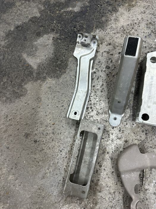 Потолок карта обшивки деталі vito viano 639