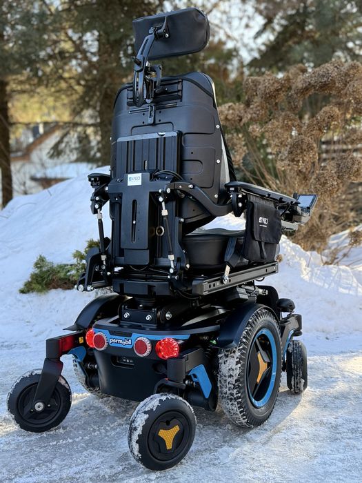 Nowy wózek inwalidzki elektryczny Permobil M3 Corpus full opcja