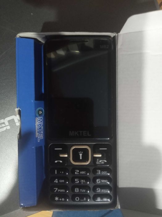 Новый кнопочный телефон MKTEL M82