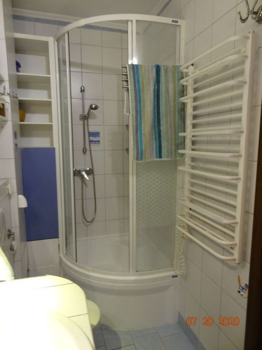 wynajmę 3 pok mieszkanie na 1 piętrze z balkonem