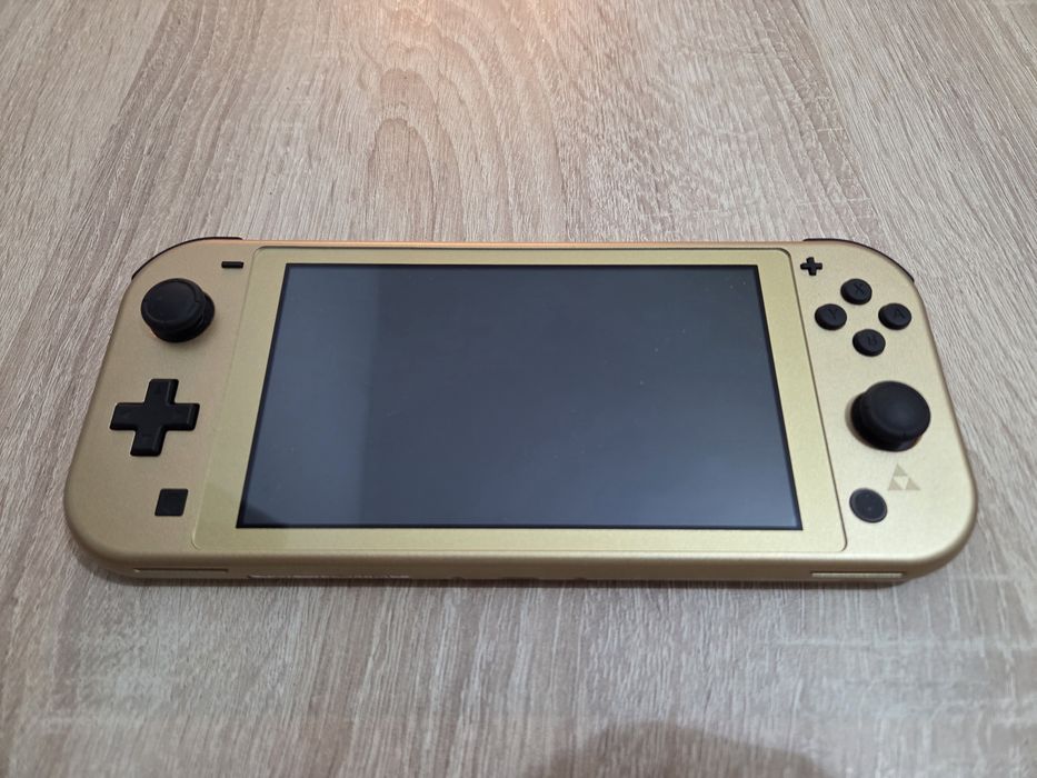 Nintendo Switch Lite (Zelda Edition)