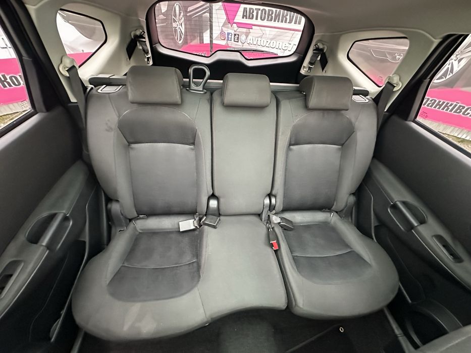 Nissan кашкай +2 свіжо пригнаний сертифікований в дуже гарному стані по всіх питаннях телефонуйте