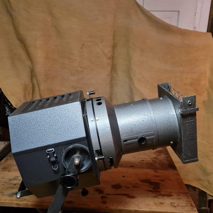 Reflektor sceniczny oświetleniowy lampa teatalna zabytek świetny stan