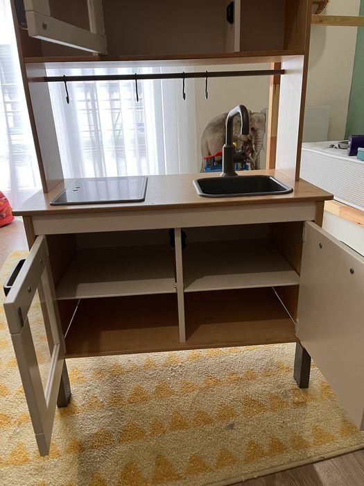 Cozinha de brincar