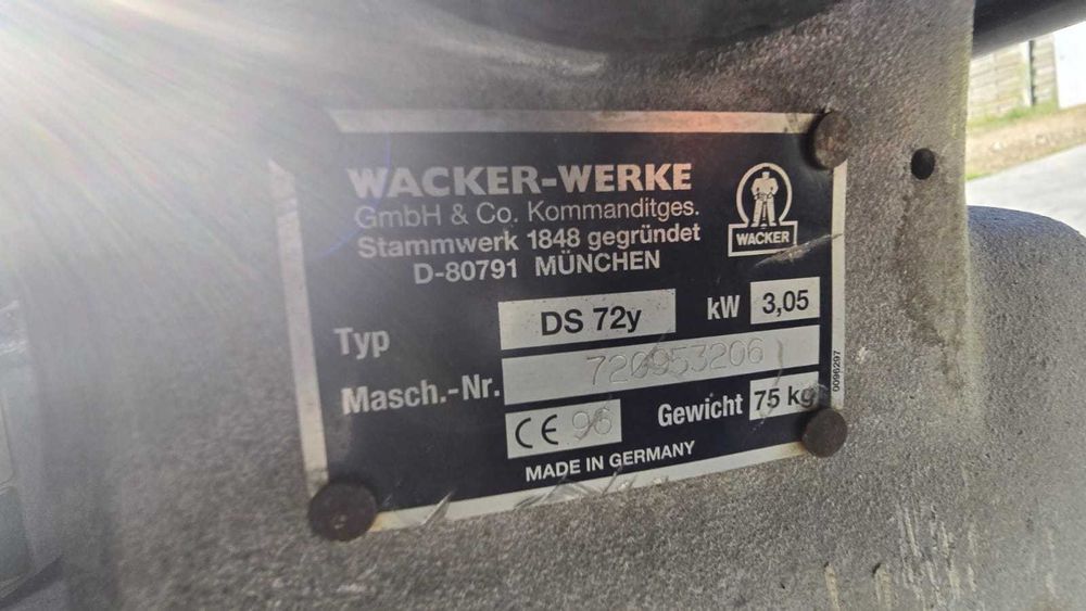 Zagęszczarka stopowa skoczek Wacker DS 72y Bomag Ammann
