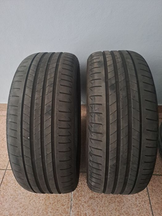 Pneus semi-novos 225/45/R18