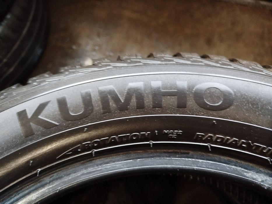 Opony całoroczne Kumho 205/55R16