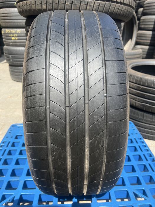 Opona Goodyear Eagle F1 SuperSport 235/35/19 pojedynka