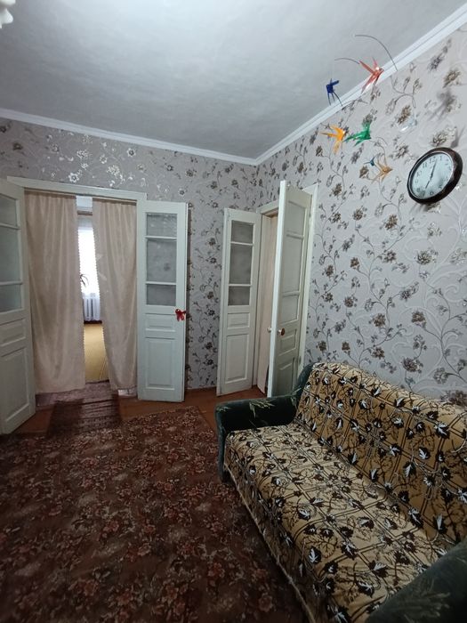 Продаж будинку в центрі с. Руська Поляна