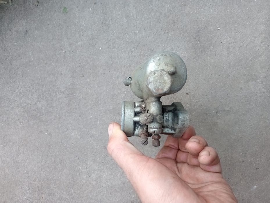 Карбюратор К301 лівий