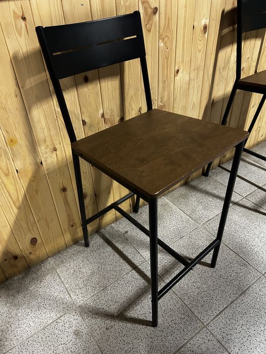 Bancos Altos(Bar)