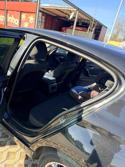 BMW 116d Sport 2014 1.6 Diesel Caixa 6