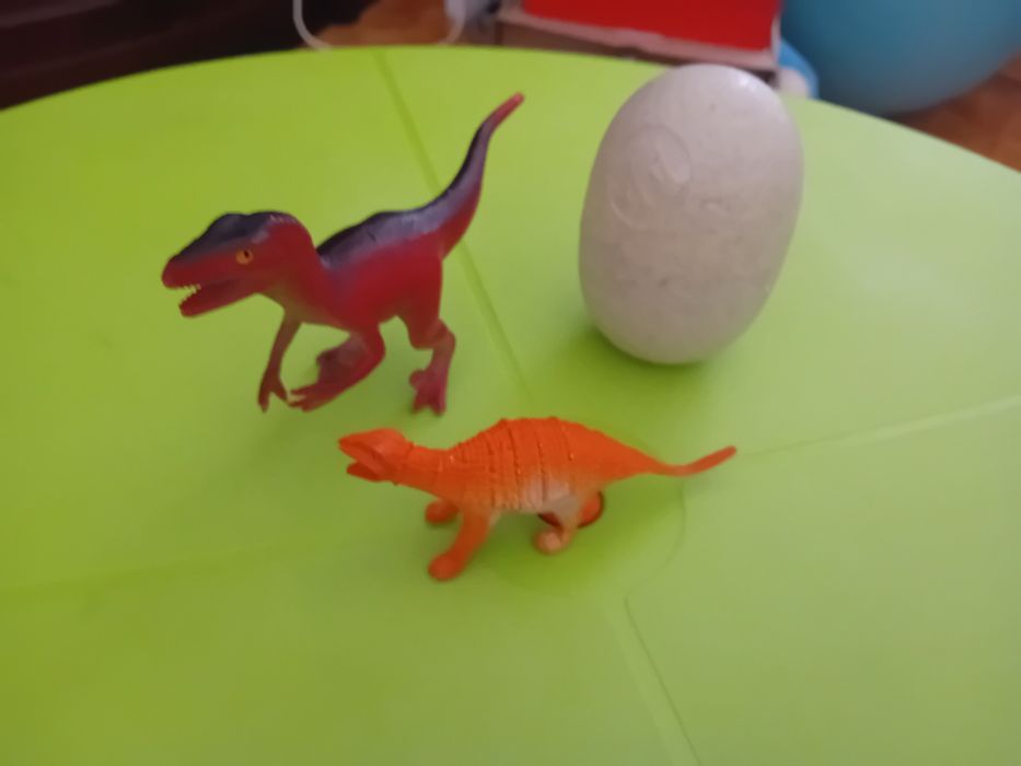 Dinosaurs and Egg64550168902914122