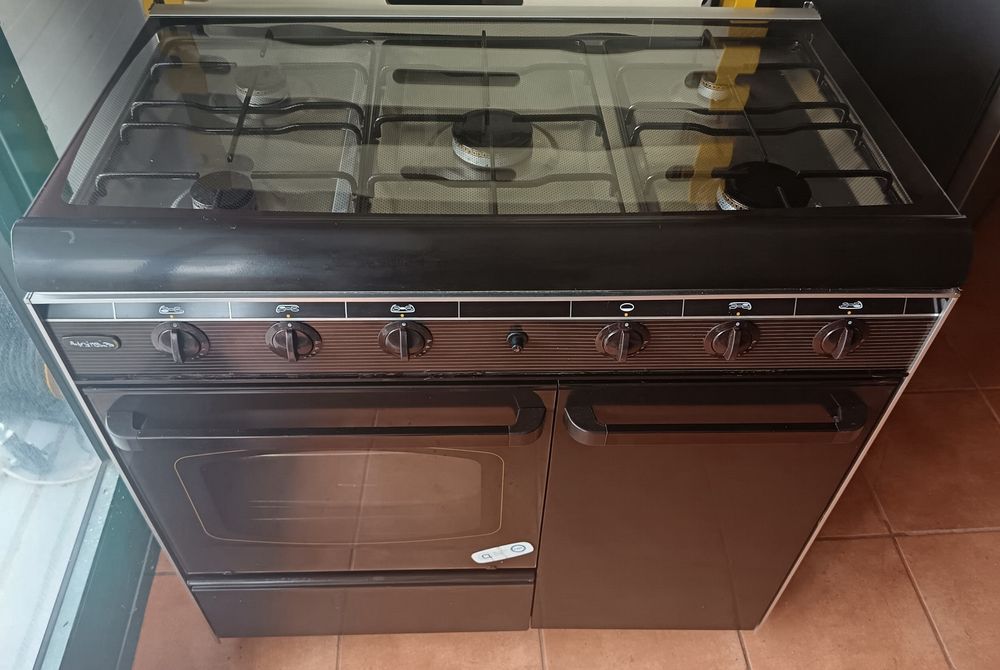 Fogão a gás butano Meireles