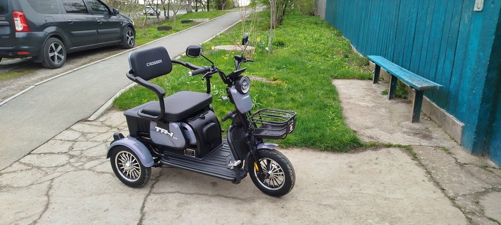 Електричний трицикл Crosser tr1 1500w. акб  LFP 87v 30a
