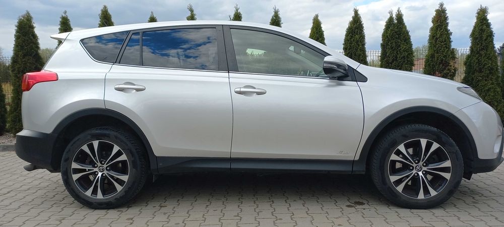 Toyota RAV-4, 2,0 benzyna 2014r. 99 000 km