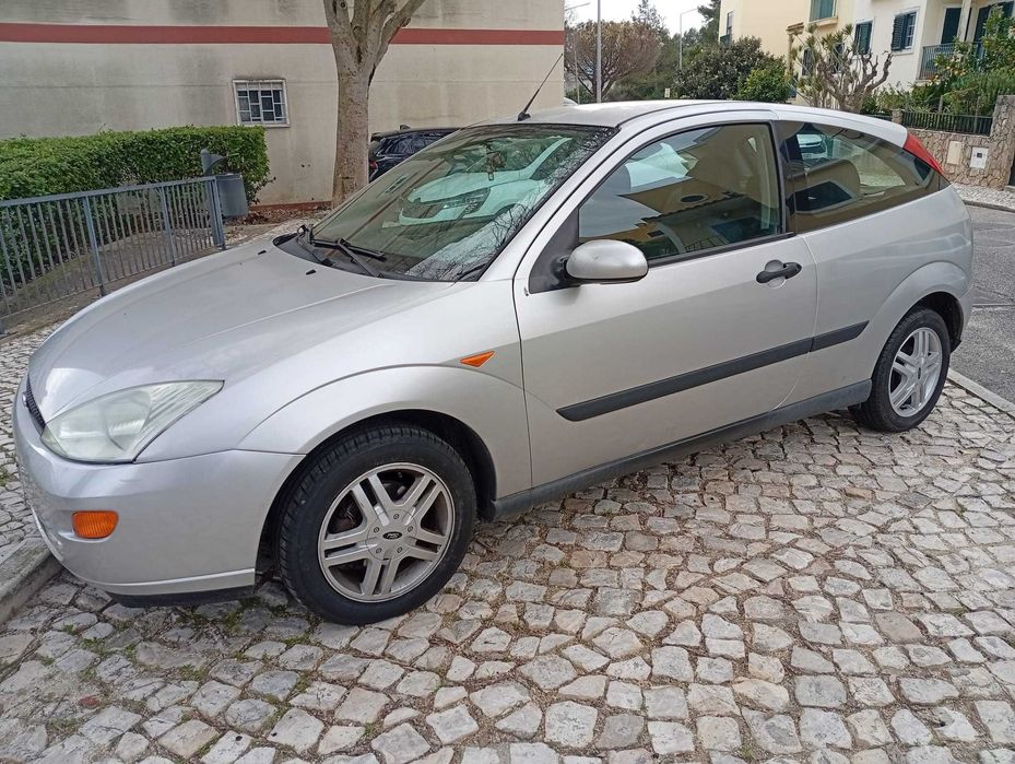Ford Focus 1.4 Gasolina e GPL