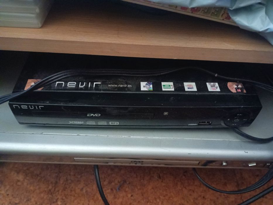 Leitores de CD e DVD a funcionar perfeitamente