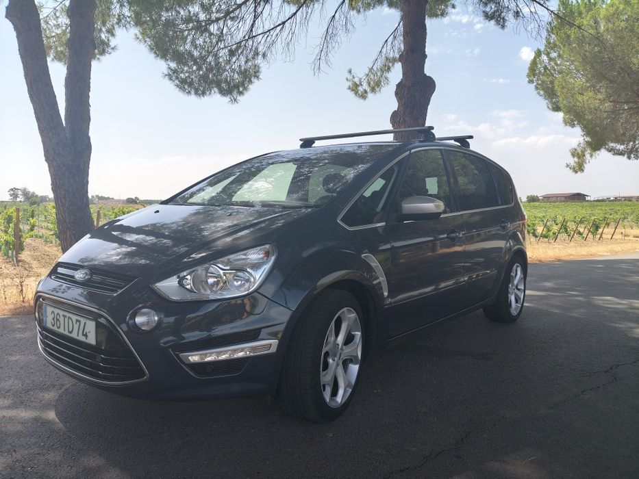 Ford S-Max — fotografia 3