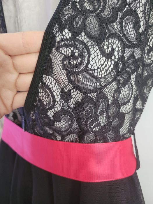 Czarna sukienka z różową kokardą Ette Lou M 38 na wesele na randkę