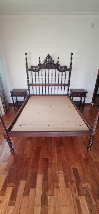 Cama casal 2 meses cabeceira