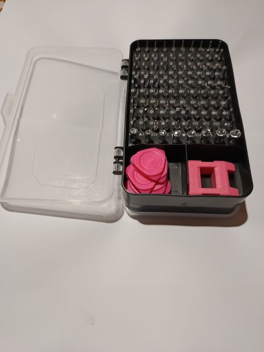 Викрутка для ремонту електроніки