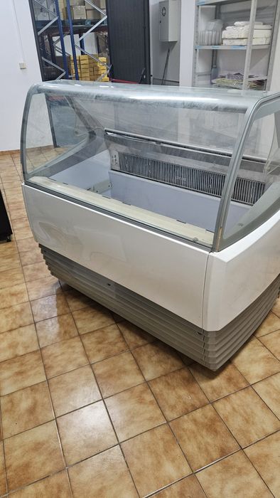 Arca de Gelados de Bola