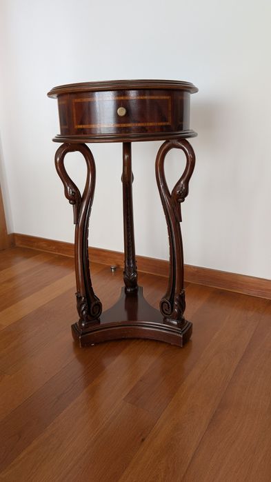 Mesa de apoio/decoração (38cmx70cm)