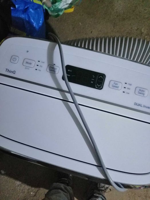 Ar condicionado como novo 9000 btus portátil