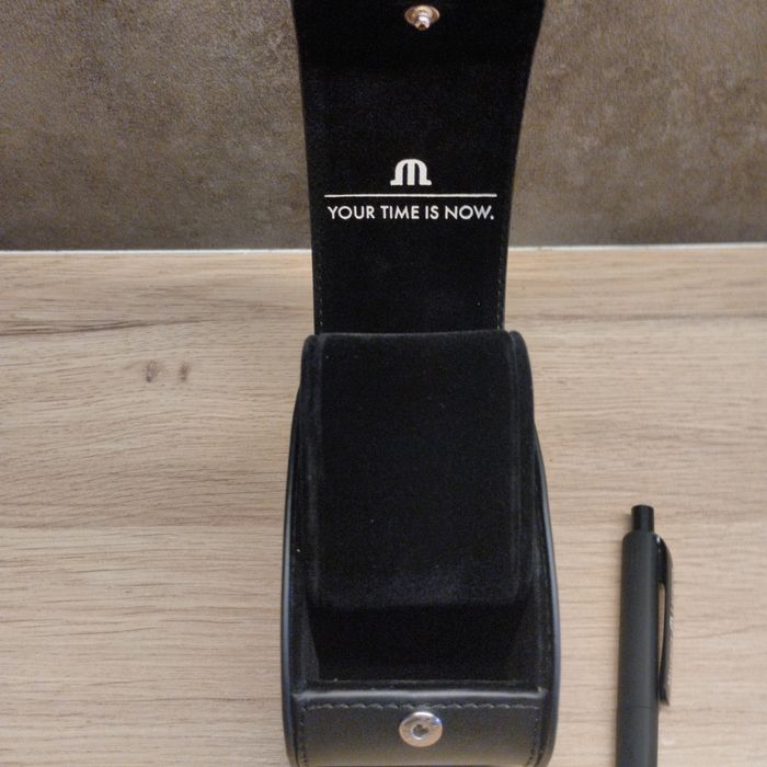 Maurice Lacroix, etui podróżne na zegarek
