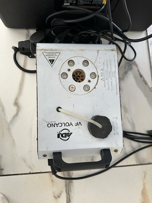 Adj vulcano wytwronica dymu pionowego + pilot