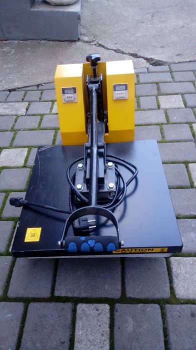 Продається термопрес у справному стані.