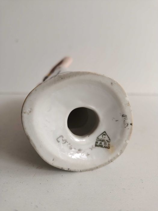 Figurka porcelanowa "grzybiarka" Ćmielów vintage PRL