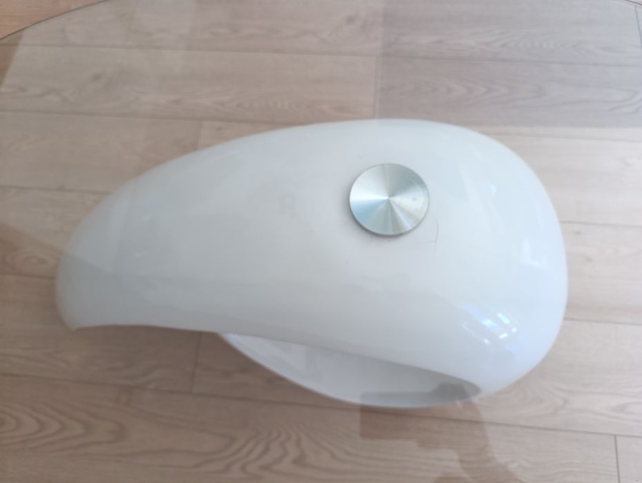 Mesa de centro oval branca