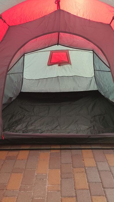 Палатка для кемпінгу WOW Pro Action 6 Man Rom Tent