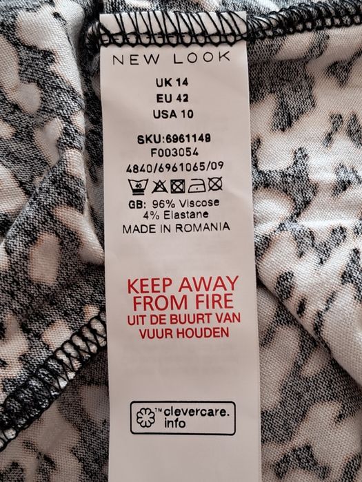 Sukienka na ramiączkach  - M/L  ( 96% wiskoza,  4% elastan)