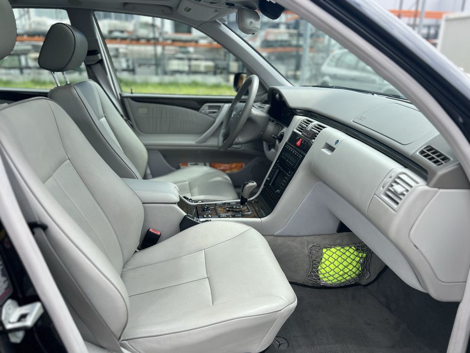 Mercedes E320 3.2 Unico Dono Impecavel