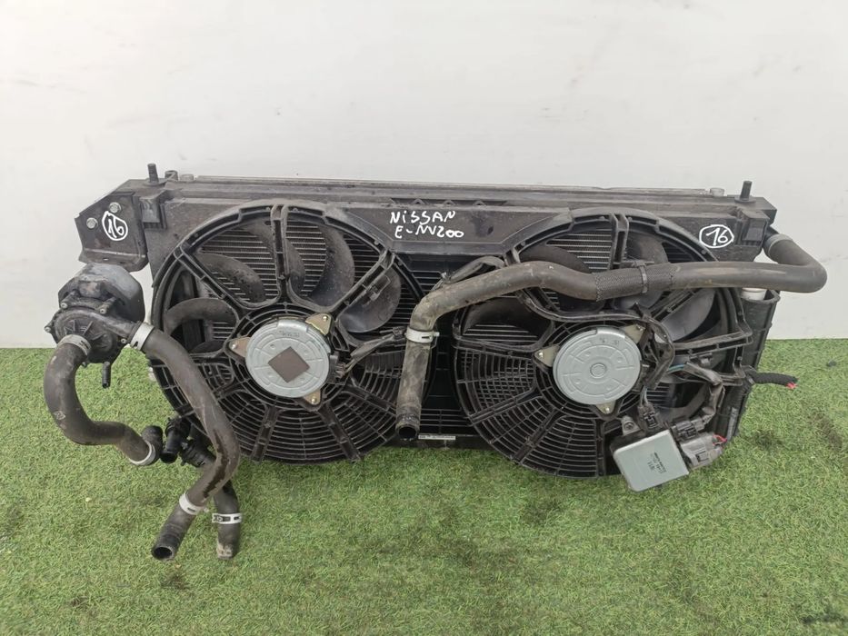 Kit de radiadores NISSAN NV200/Evalia Combi (M20)