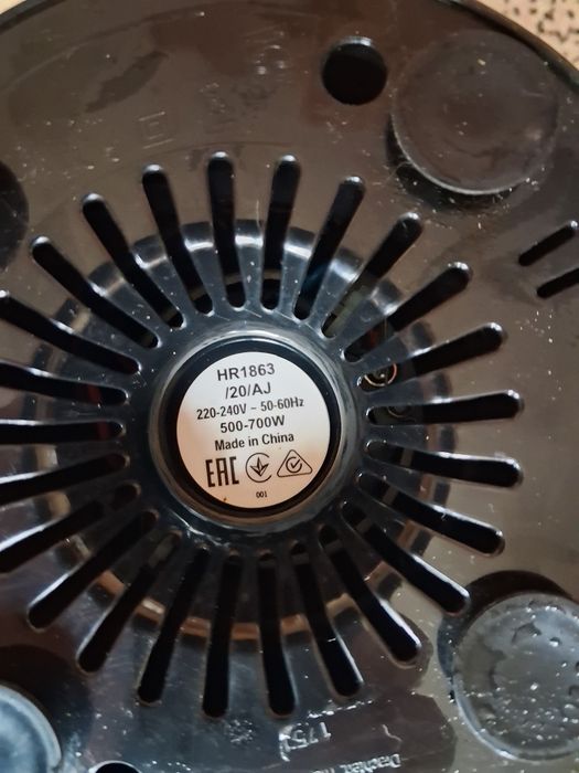 Продам соковыжималку  PHILIPS.