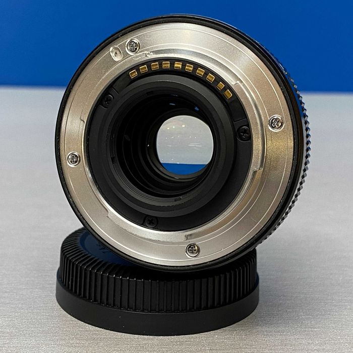 Fujifilm XF 35mm f/2 R WR