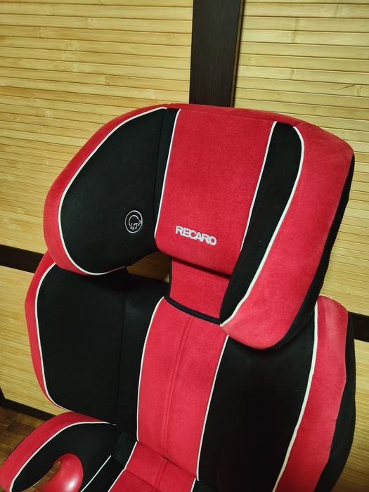 Автокрісло Recaro Monza Nova
