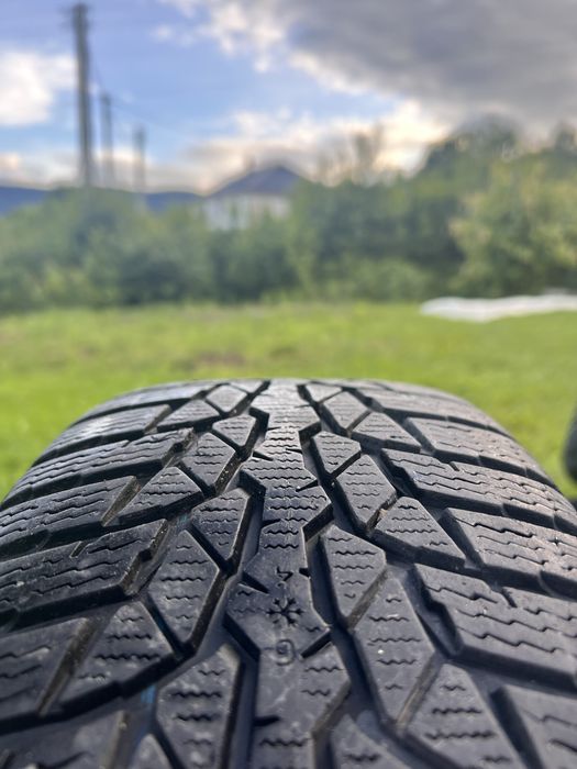 Opony zimowe Nokian WRD4 185/60 R15 20r.