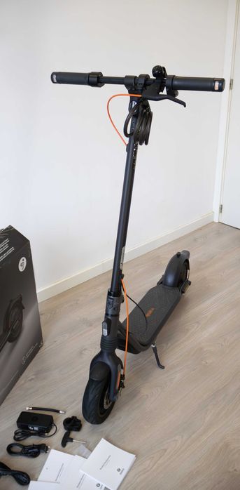 NineBot KickScooter F2 Pro Trotinete Eletrica com Caixa Original